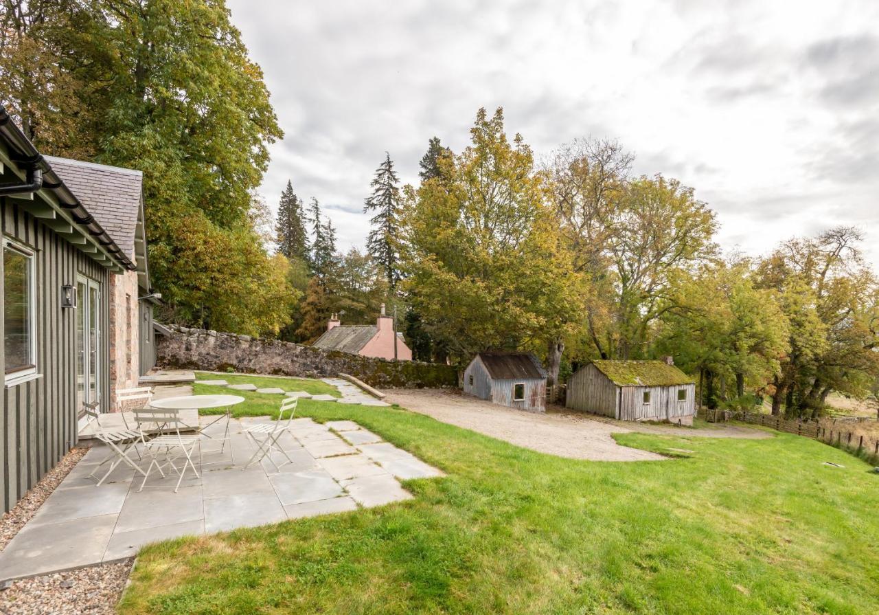 The Kennels Villa Ballogie Buitenkant foto